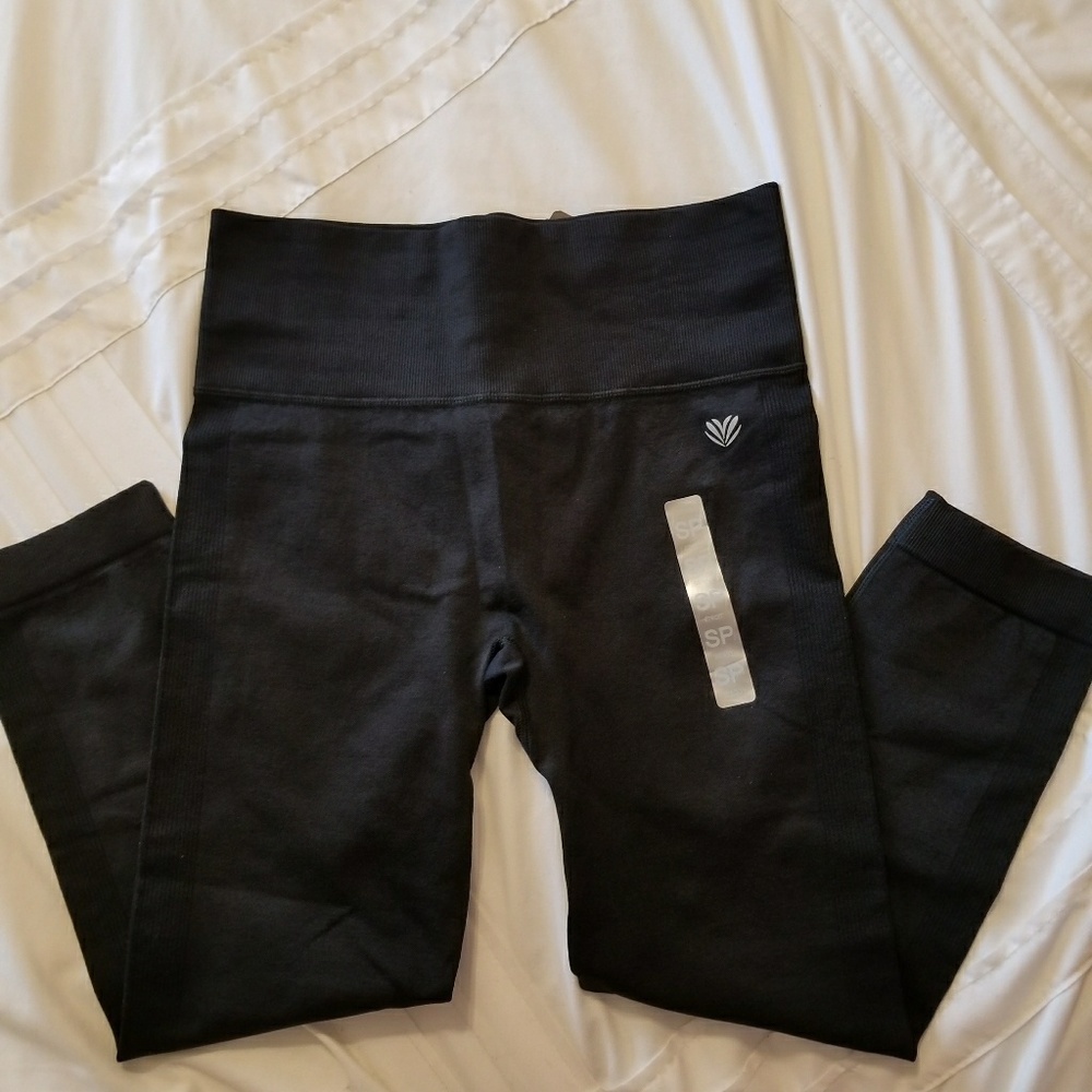 Forever 21 workout leggings